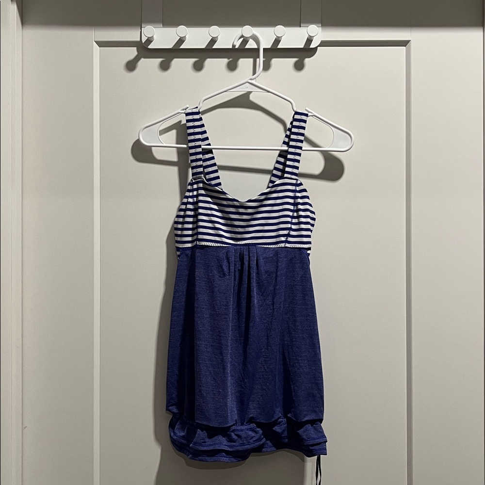 Lululemon Tank, SIZE 2